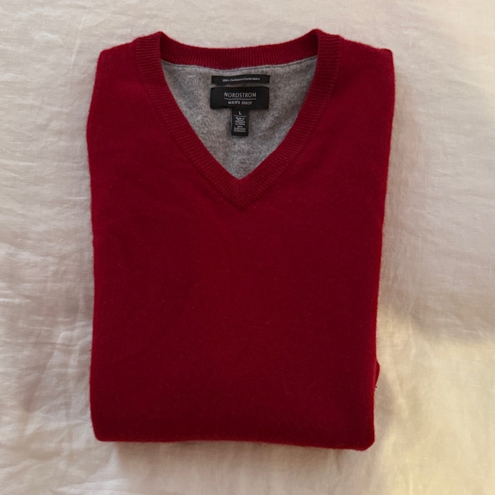 Nordstrom 100% CASHMERE Men's Red V-Neck Sweater long sleeve